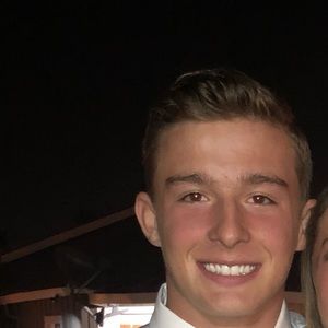 Meet your Posher, Justin